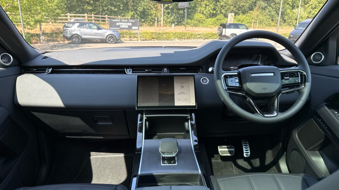 Land Rover Range Rover Evoque 2.0 D200 Hoxton Edition 5dr Auto Diesel Hatchback - Image 9